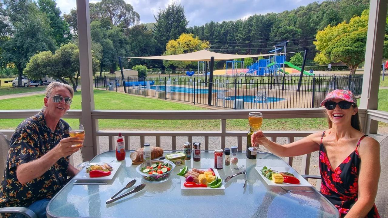 Big4 Porepunkah Holiday Park Bright Εξωτερικό φωτογραφία